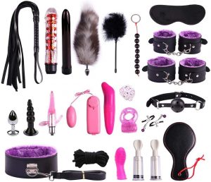 Set de productos para BDSM - Productos sexuales para parejas - Kit de BDSM Kindly person 4
